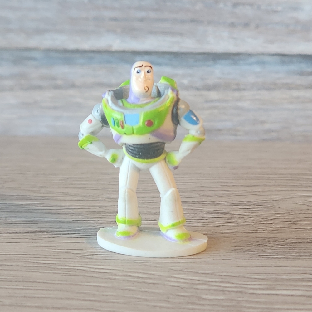 🖤 Disney Miniature Mini Figurine Buzz Lightyear Toy Story Pixar